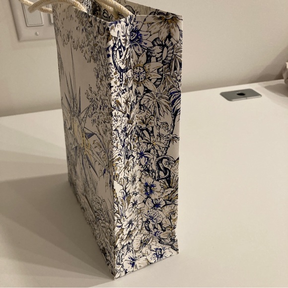 🛍 DIOR small shopping bag. - Picture 4 of 5